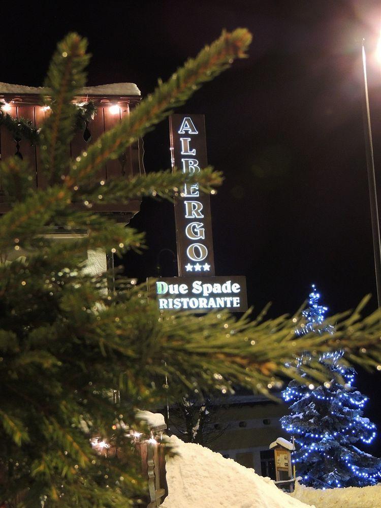 Hotel Due Spade Folgaria Buitenkant foto